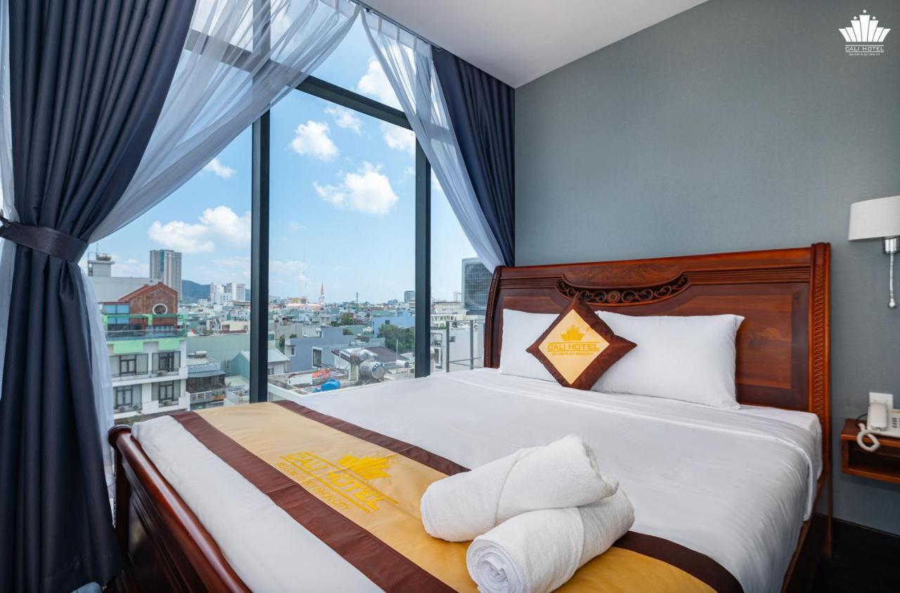 Cali Hotel Куинён Экстерьер фото